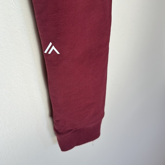 LAKI Active Alta Joggers in Sangria - Picture 9 of 10